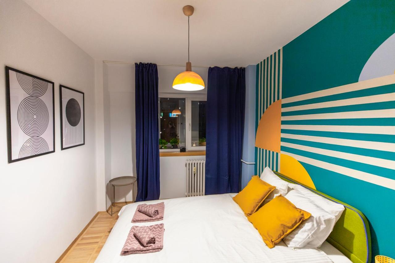 13 Septembrie Apt, Near Marriott Boekarest Buitenkant foto